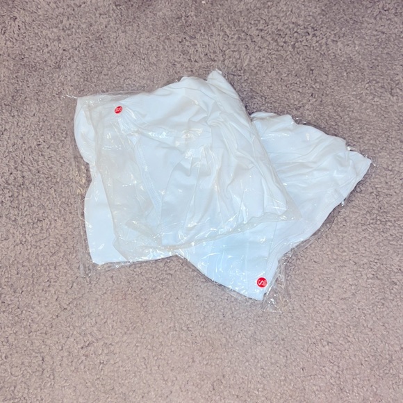 Cropped Top - Picture 5 of 5